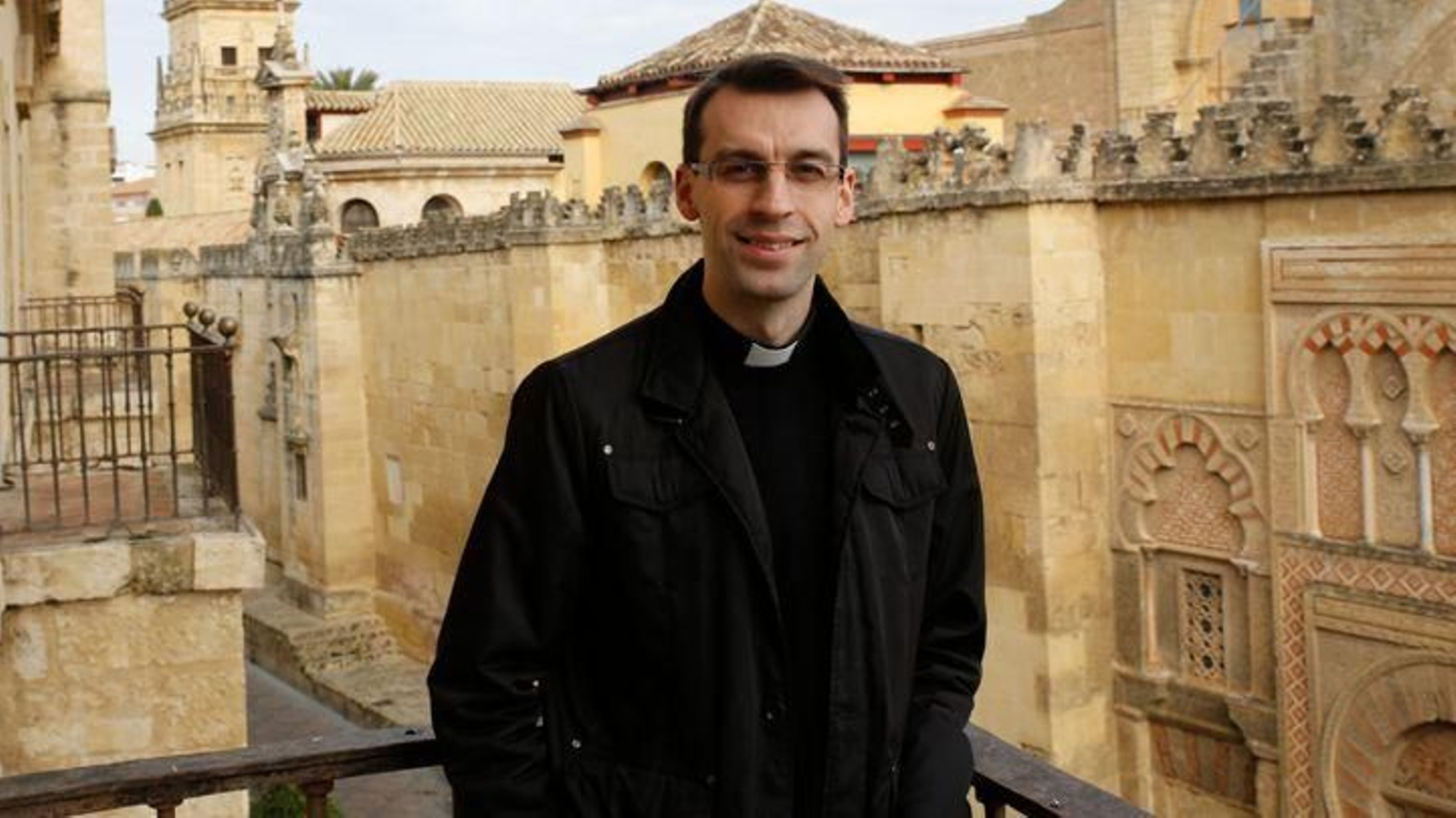 El sacerdote Víctor Morón Illanes.