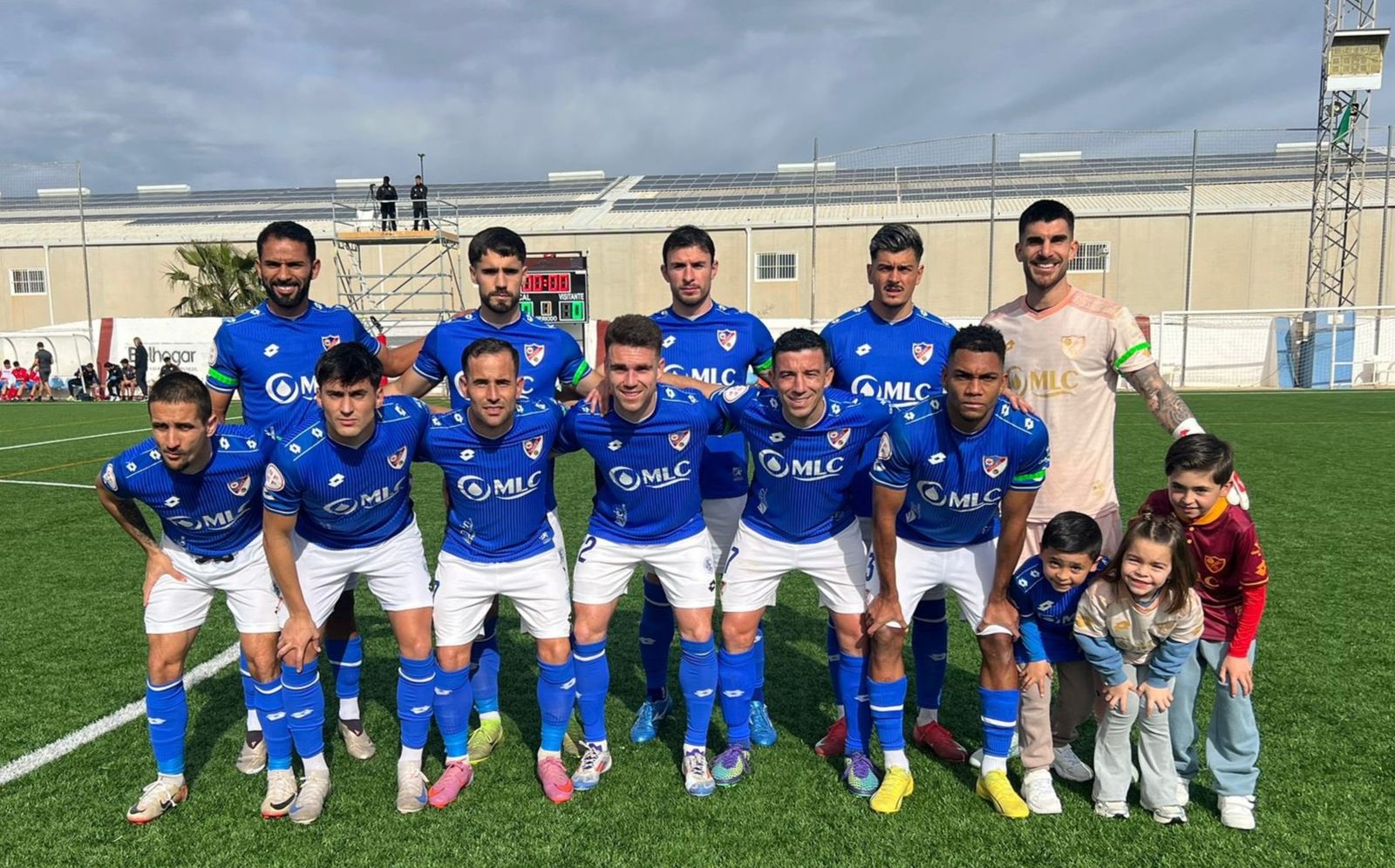 Alineación inicial del conjunto azulillo en el Ángel Celdrán.