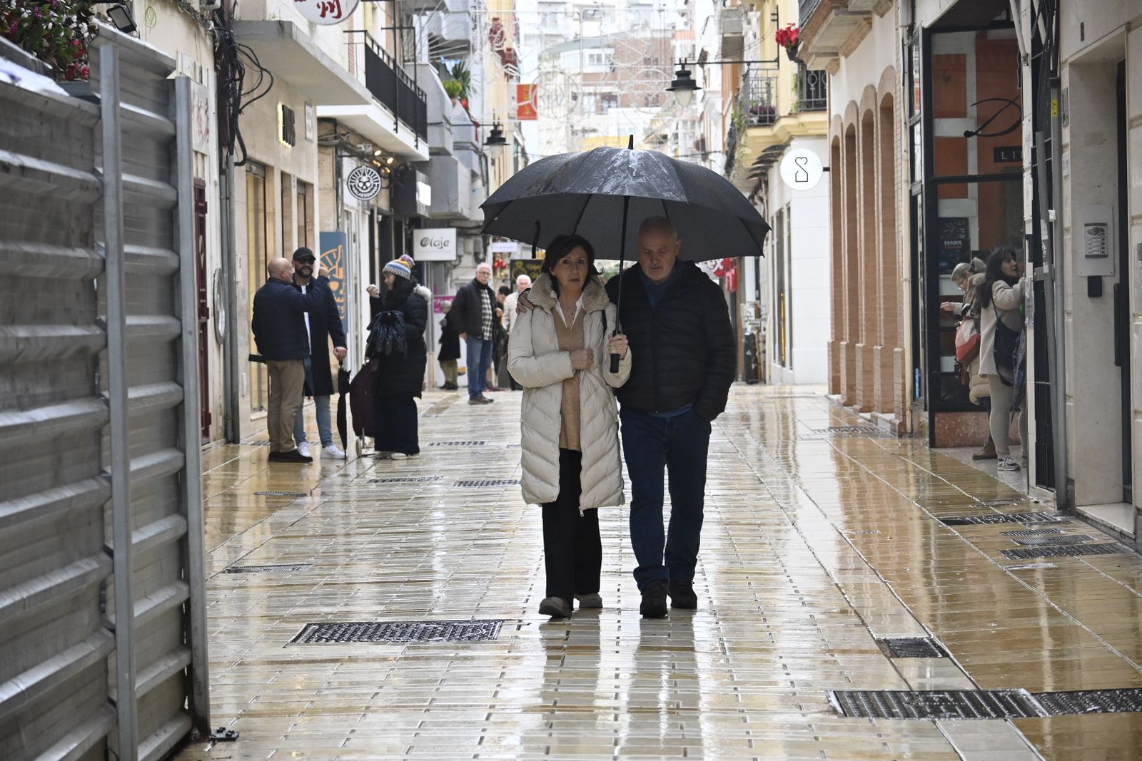 Fotografías de ambiente en la mañana del 3 de enero en Huelva