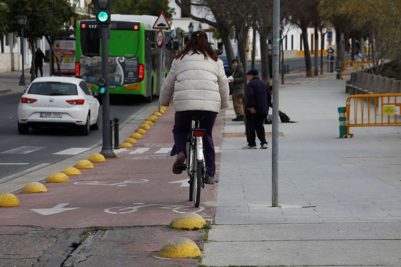 Un paseo por los puntos negros del carril bici de Córdoba