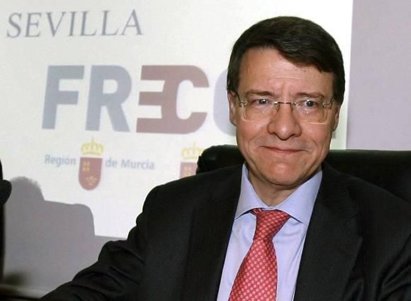 Jordi Sevilla deja su puesto en el PSOE tras la dimisión de Sánchez