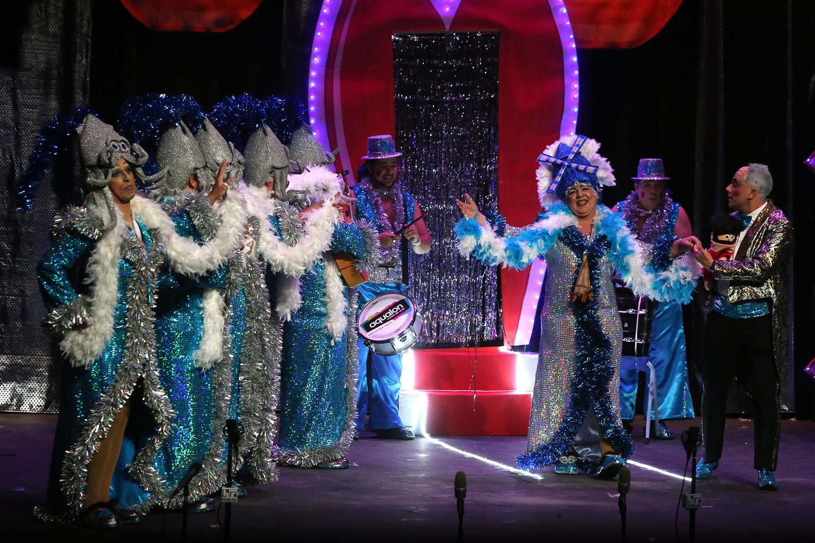 Primer día del Carnaval Colombino en imágenes