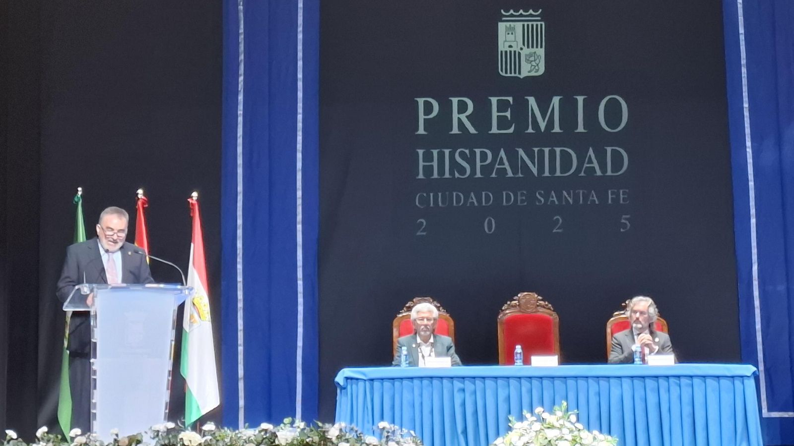 El alcalde de Santa Fe, Juan Cobo Ortiz, durante su discurso.