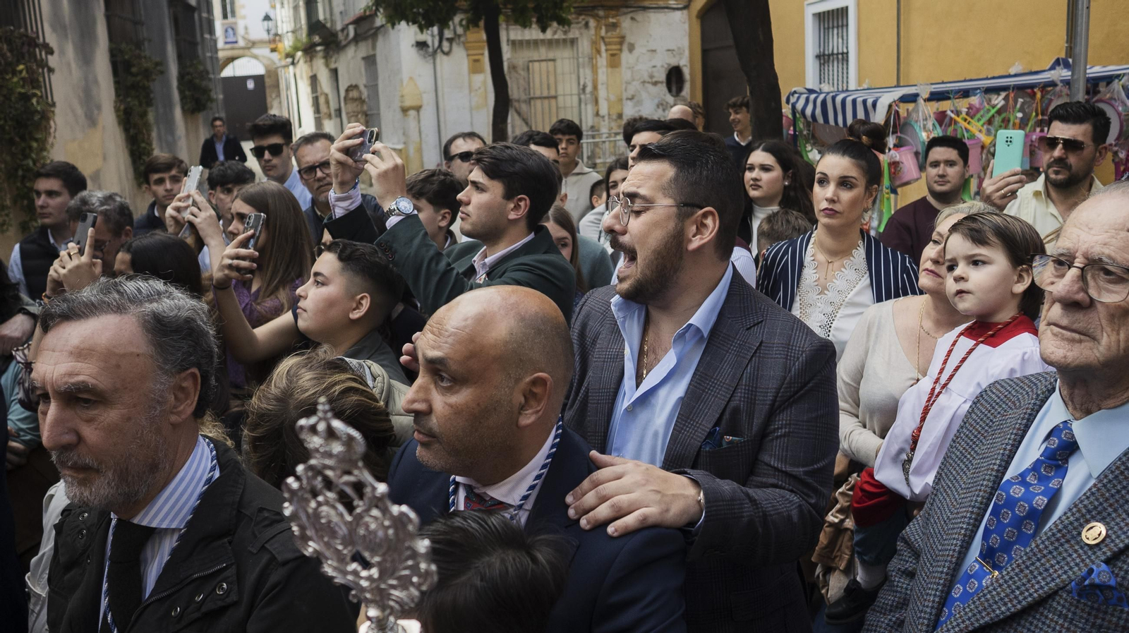 Imágenes de la Hermandad de la Cena en el Lunes Santo de Jerez 2025