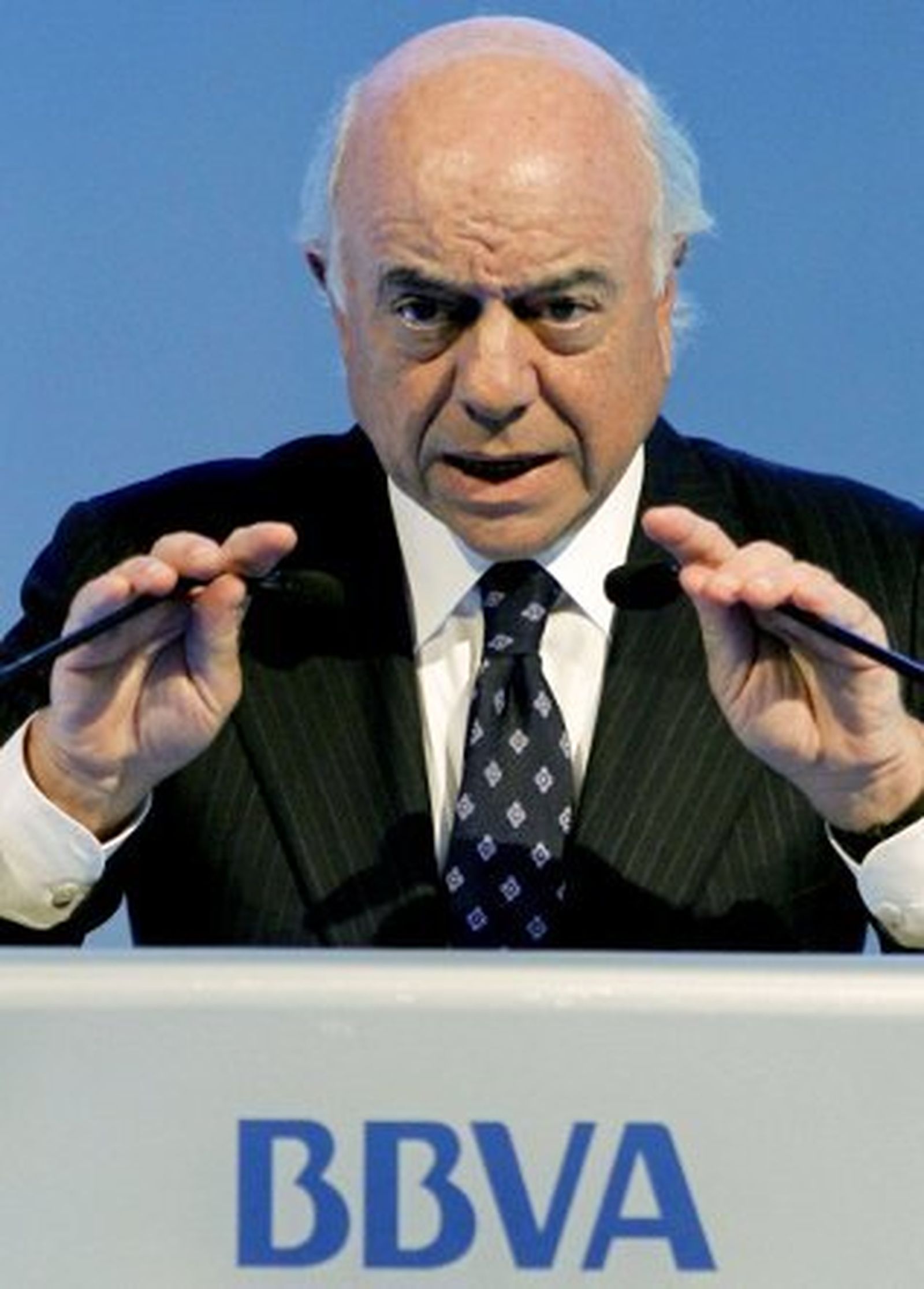 El BBVA completa la compra de Catalunya Banc y asume su control mayoritario