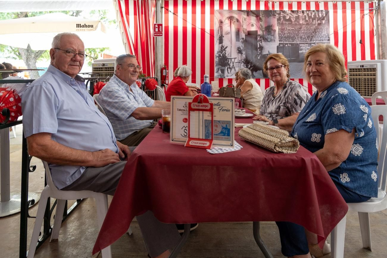 Música, risas y buen ambiente en la Feria de Andújar en su jornada de día