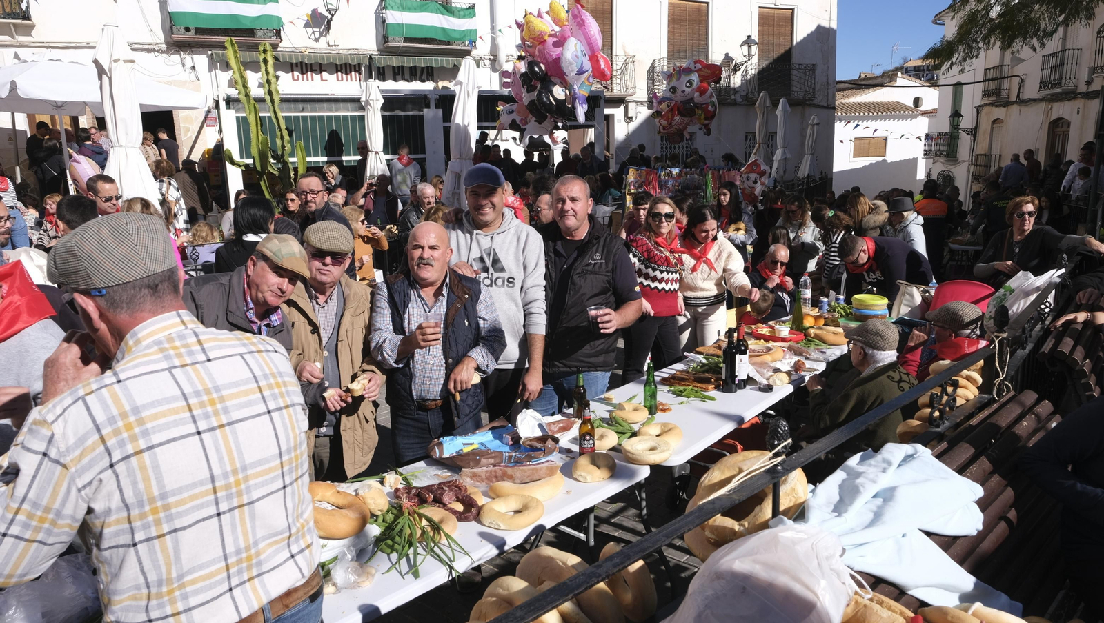 Los vecinos de Lubrín se echan a las calles por San Sebastián