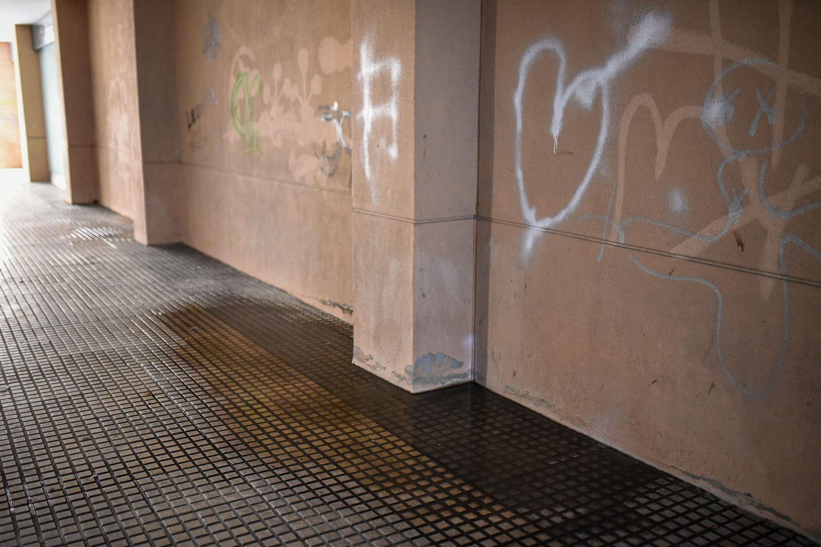 Imágenes de algunos de los puntos más sucios de Huelva