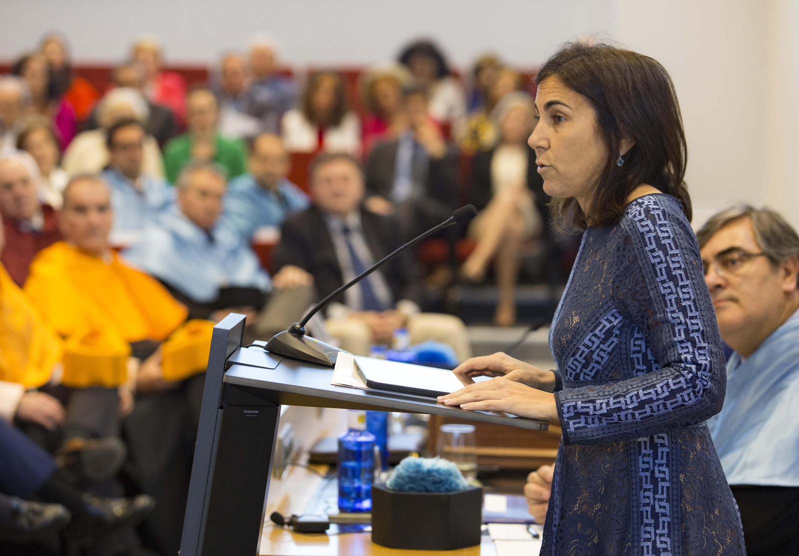 María Jesús Almazor, consejera delegada de Telefónica España, pronuncia la lección magistral en el Instituto San Telmo.