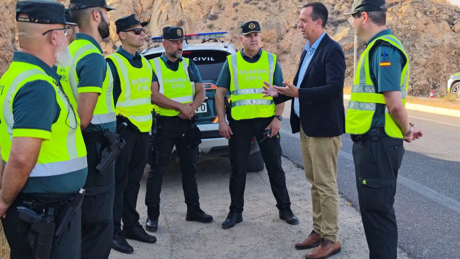 Visita al dispositivo del Cristo de la Luz por parte del subdelegado del Gobierno.