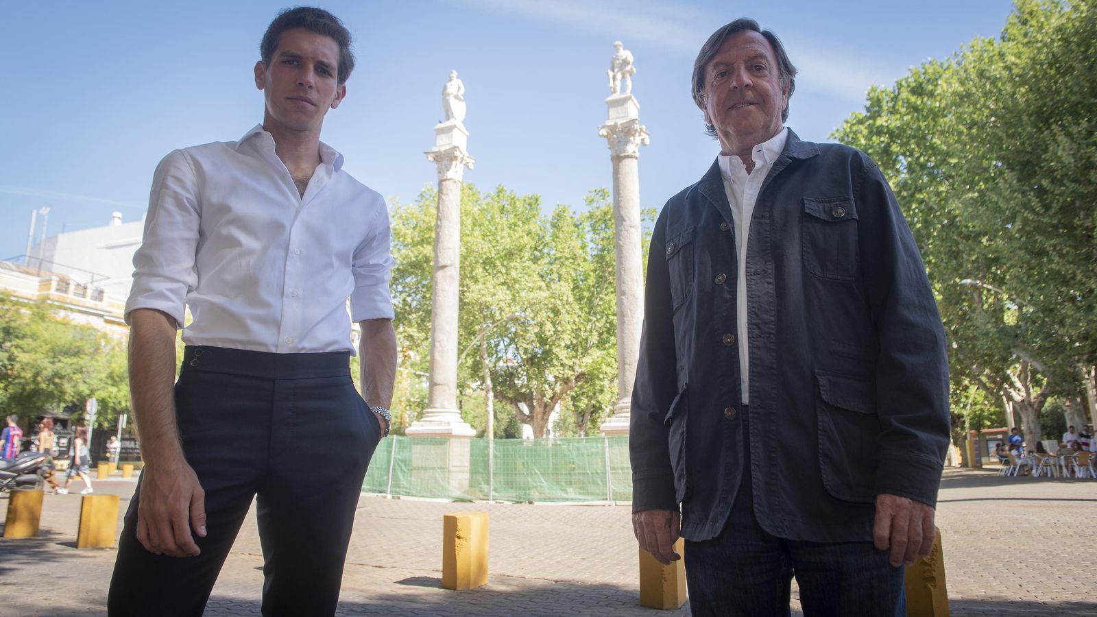 Ginés Marín y Curro Vázquez en la Alameda de Hércules, días antes de torear en Sevilla.