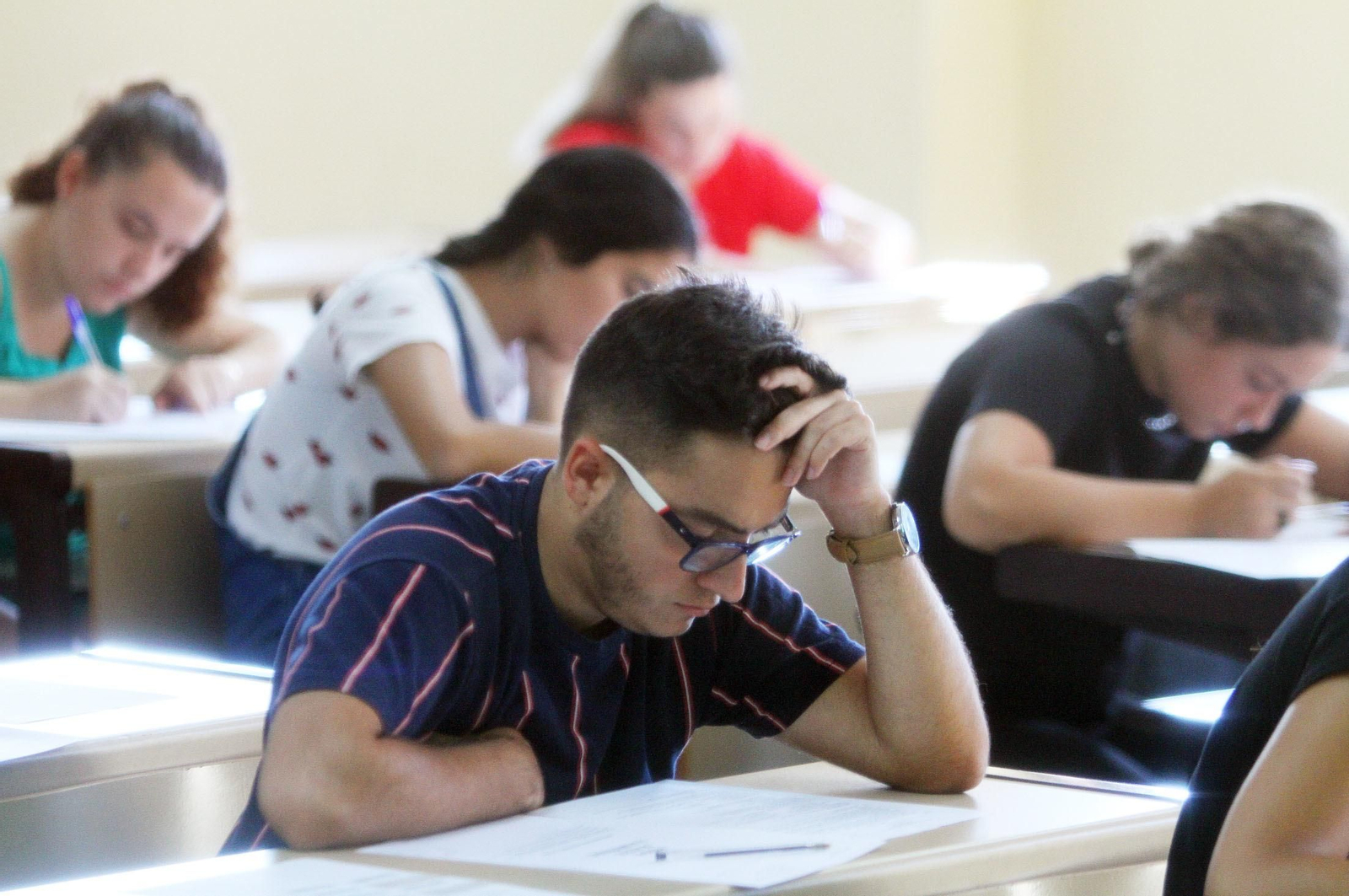 Pruebas de selectividad en la UHU