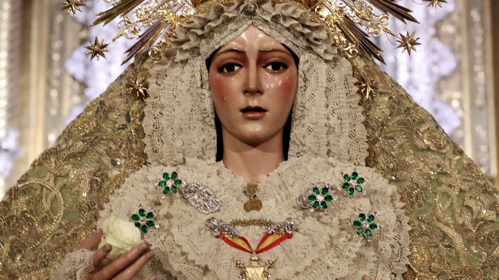 La Virgen de la Esperanza, tras la restauración de Pedro Manzano.