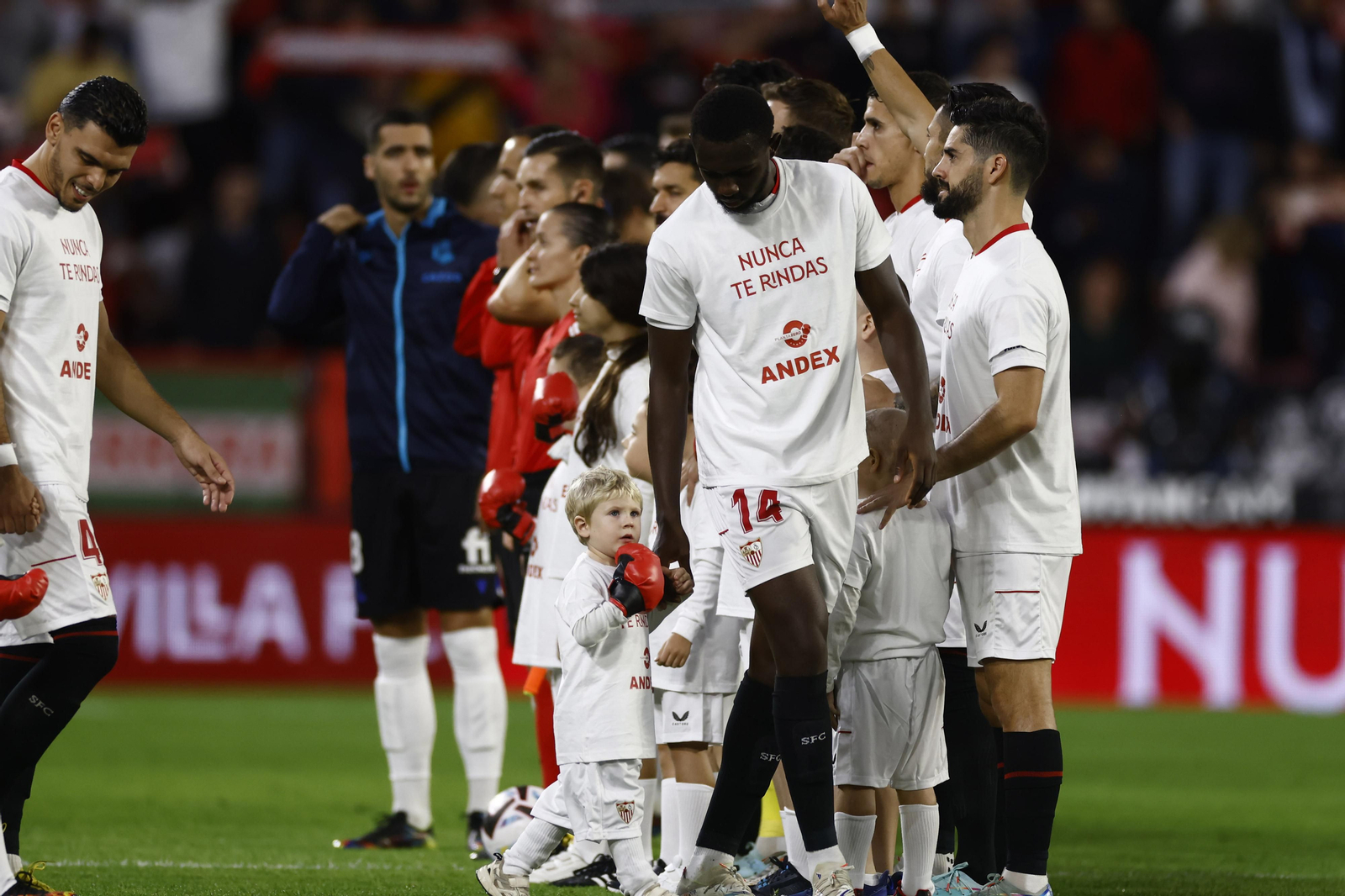 Búscate en las fotos del Sevilla FC-Real Sociedad