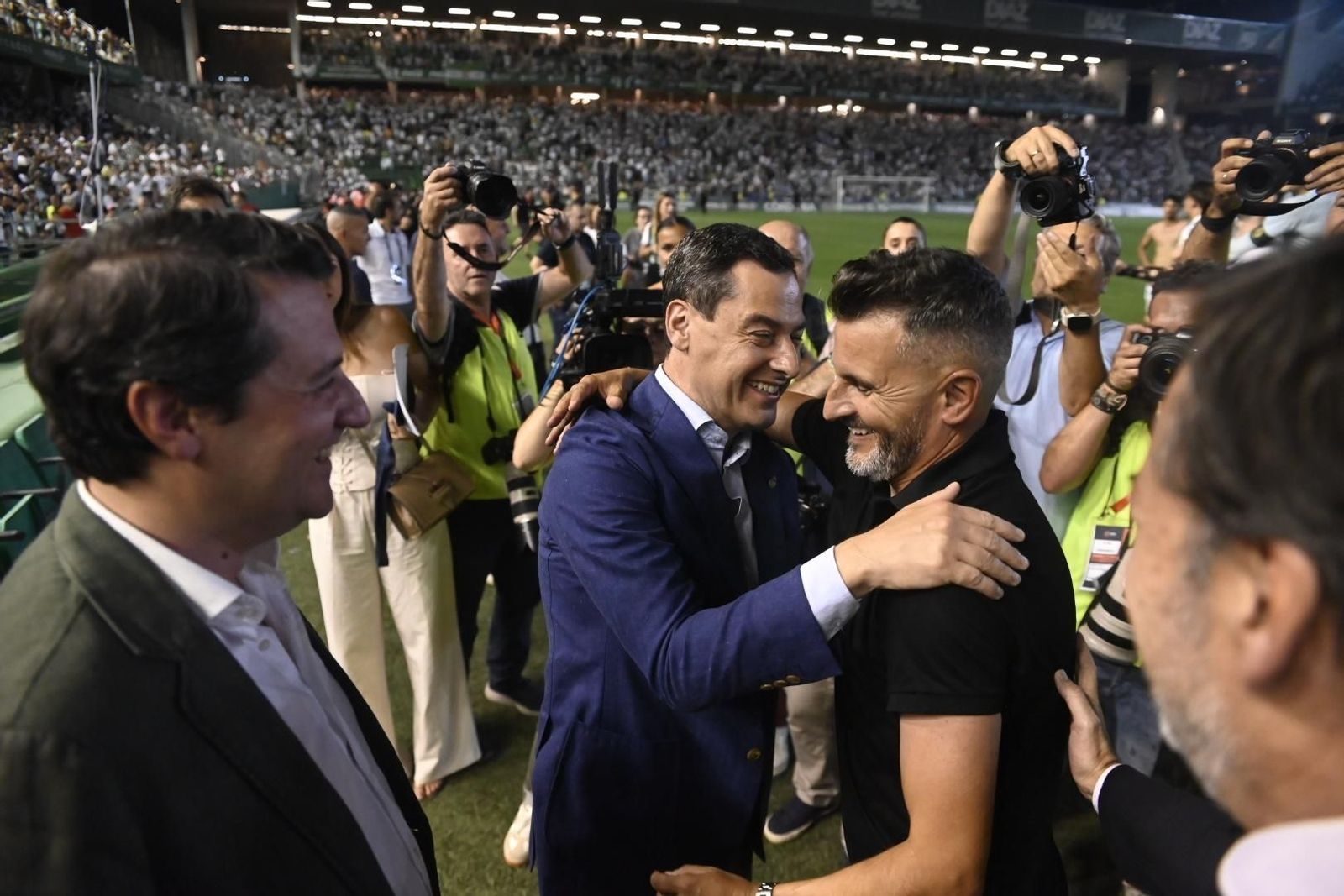 ¡El Córdoba CF celebra a lo grande su ascenso a Segunda División!