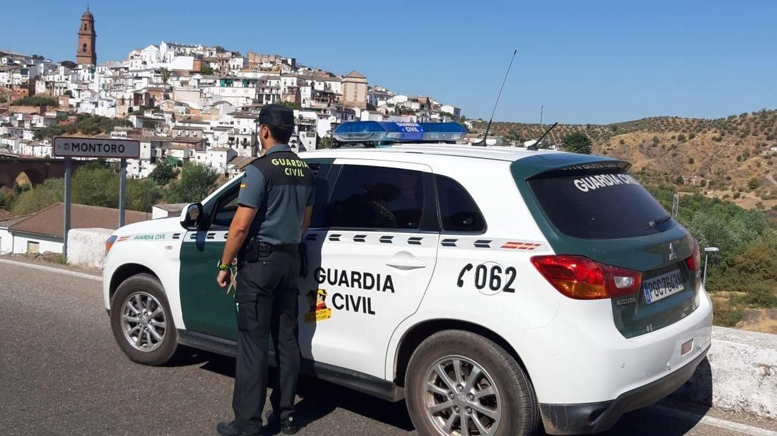 La Guardia Civil haciendo servicio en Montoro. La Guardia Civil haciendo servicio en Montoro.