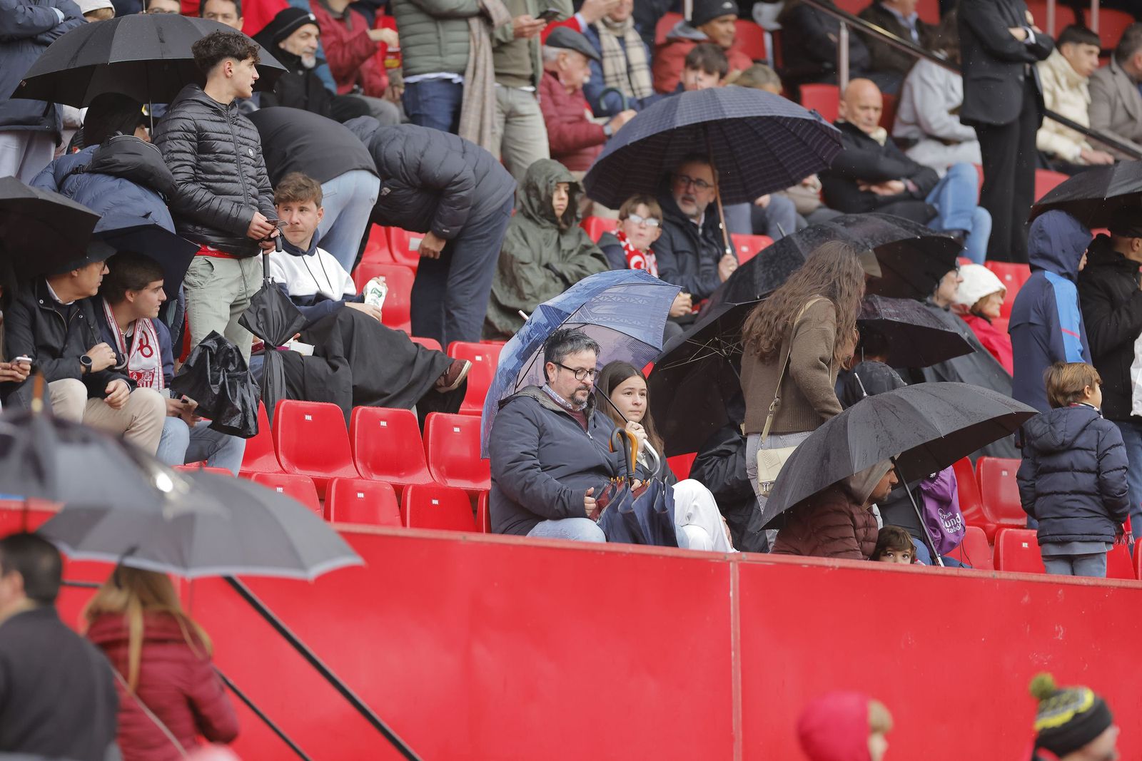 Búscate en las fotos del Sevilla FC - Levante