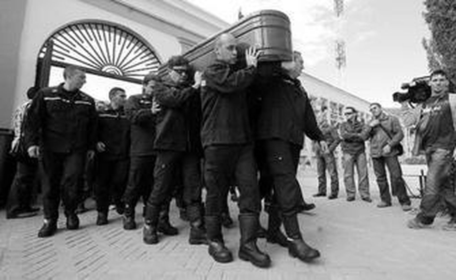 La muerte del bombero Marco Antonio ha sido sentida trágicamente por los ceutíes.