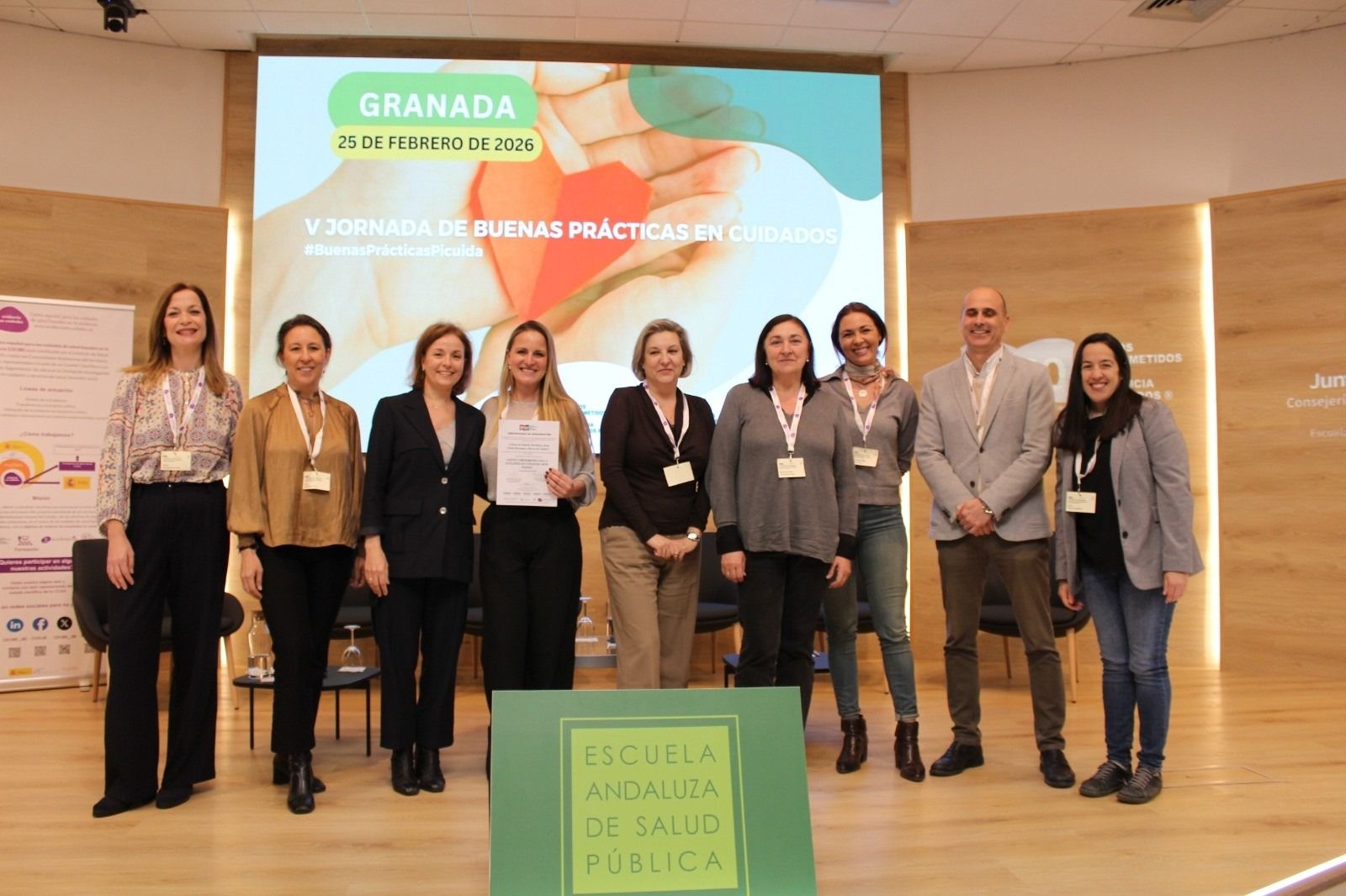 Personal del Área de Gestión Sanitaria de Jerez, la Sierra y la Costa Noroeste presente en la V Jornada de Buenas Prácticas en Cuidados