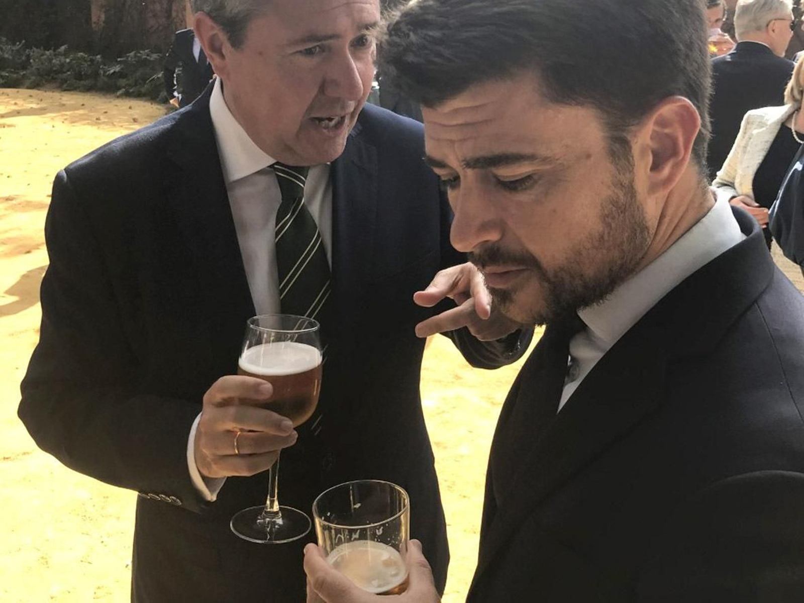 Juan Espadas y Beltrán Pérez, en un acto en los días previos al estado de alarma