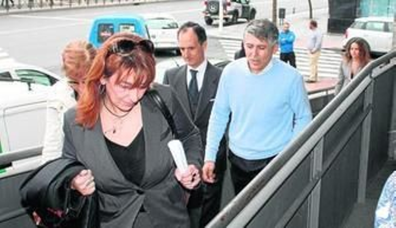 El exalcalde de Aljaraque, Juan Manuel Orta, a su llegada al Palacio de Justicia, ayer.