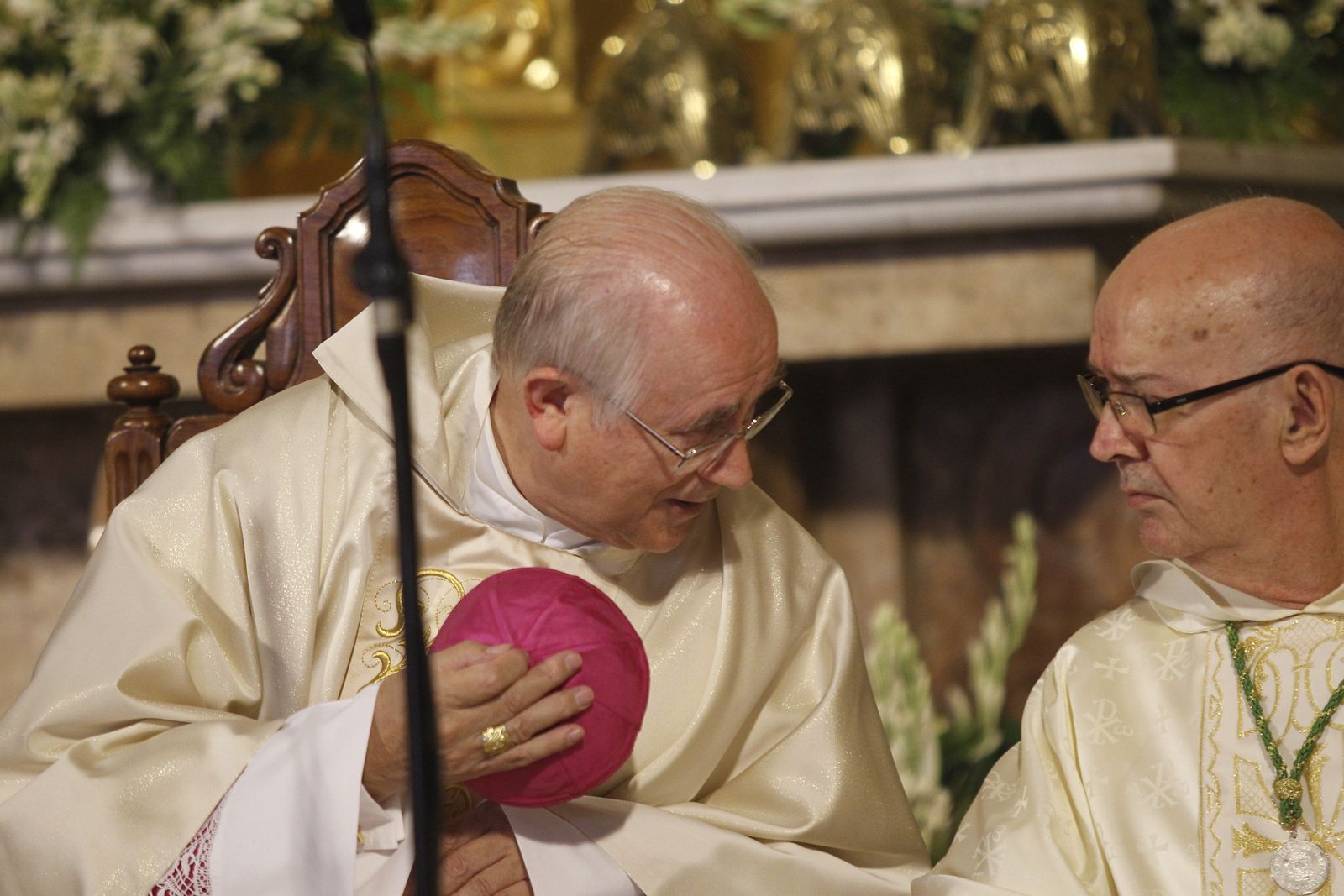 Fotogalería misas en honor a la Virgen del Mar. Feria de Almería 2019