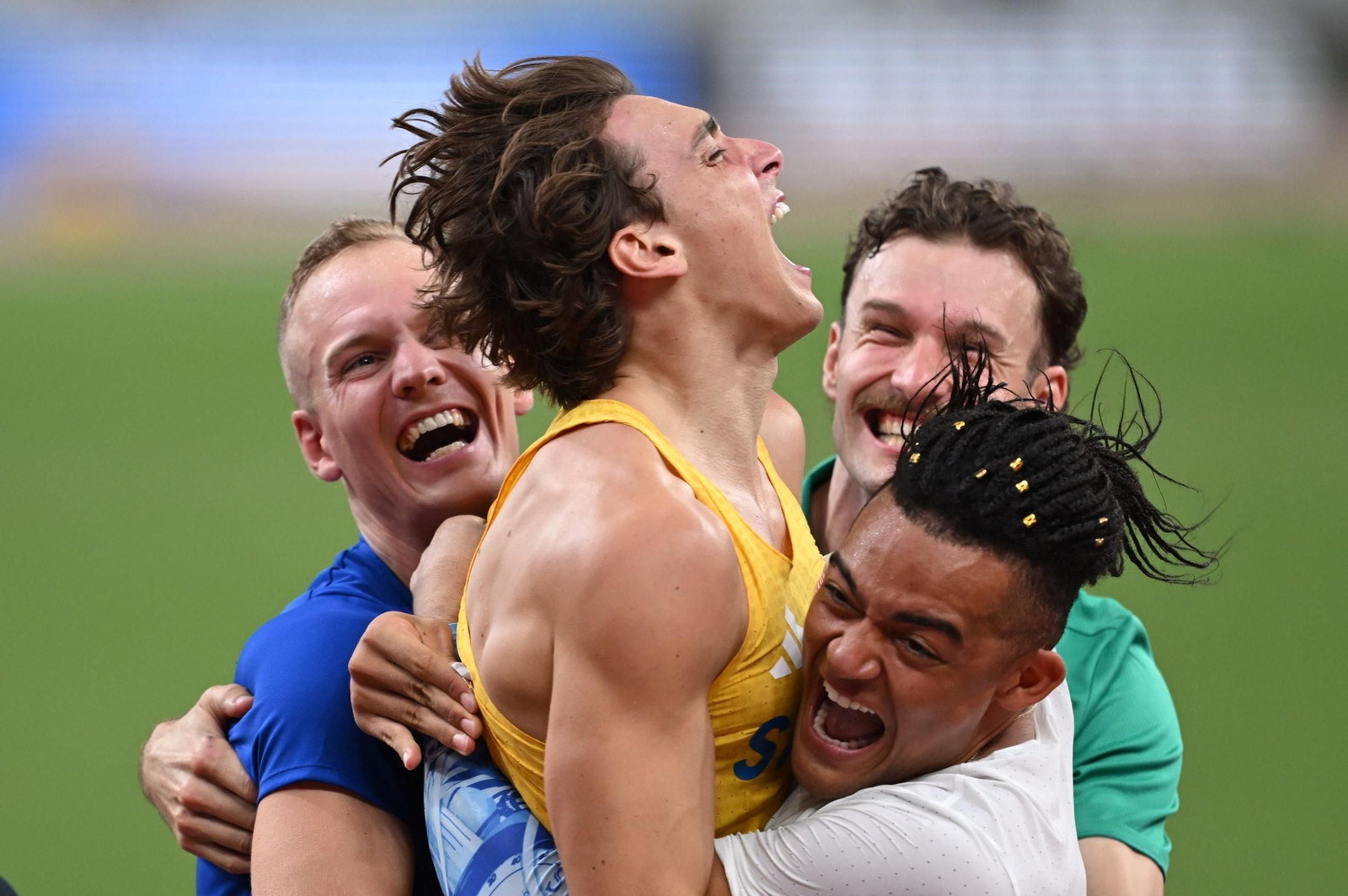 Las fotos del récord mundial de Duplantis y del resto de la jornada