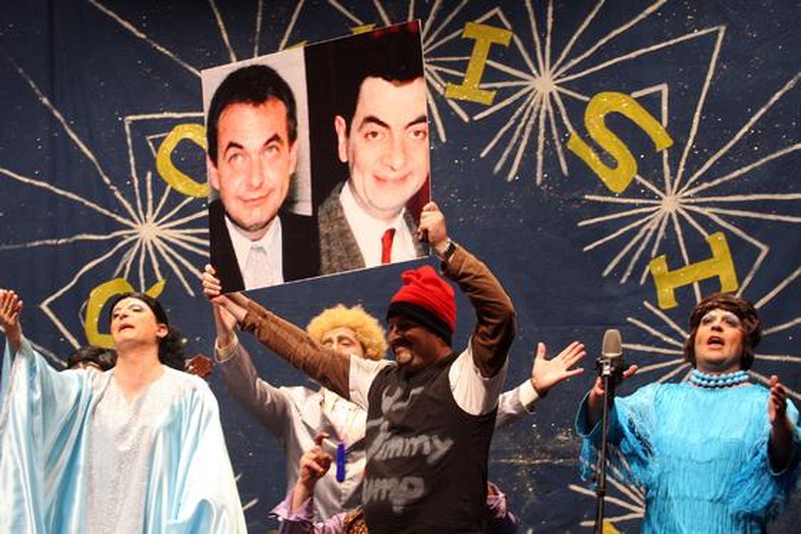 La chirigota de Algeciras 'Todo a euro'

Foto: Paco Guerrero