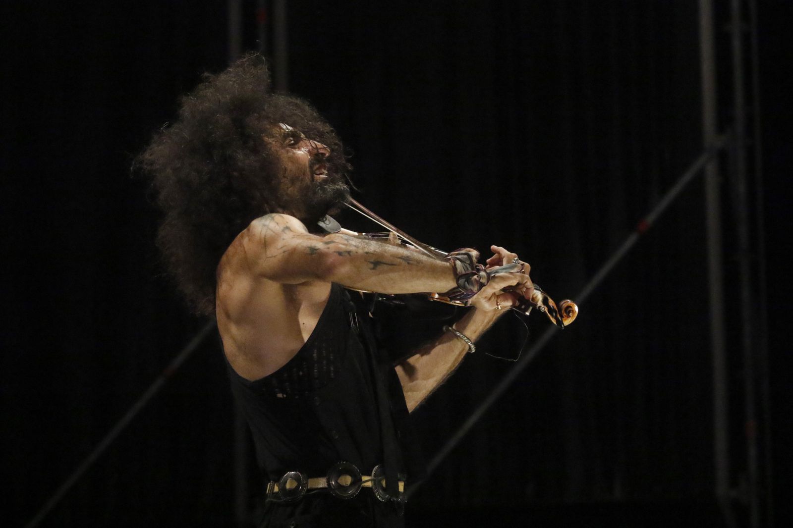 El concierto de Ara Malikian en el Teatro de la Axerquía de Córdoba, en imágenes