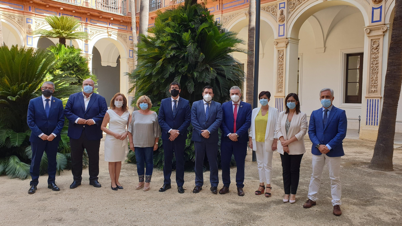 Los asistentes a la reunión de las diputaciones con la Juanta de Andalucía