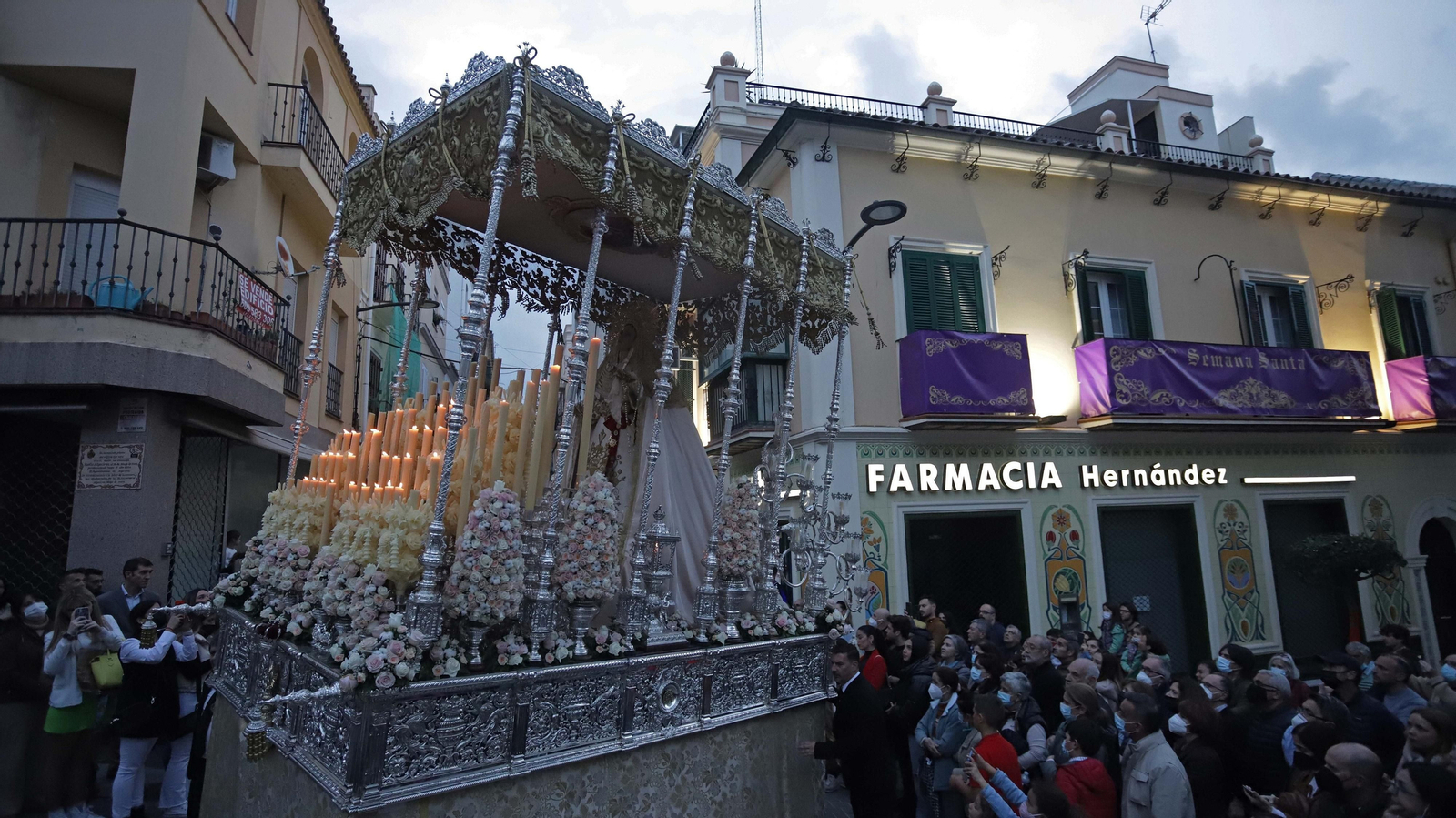Fotos del Lunes Santo en Algeciras: La Columna y la Legión