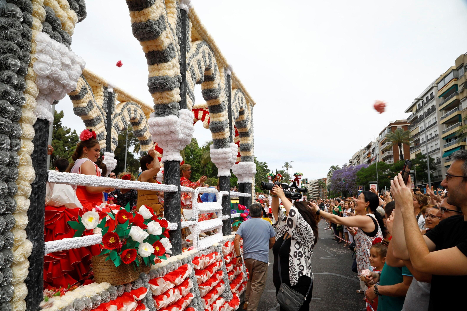 La Batalla de las Flores de Córdoba 2023, en imágenes