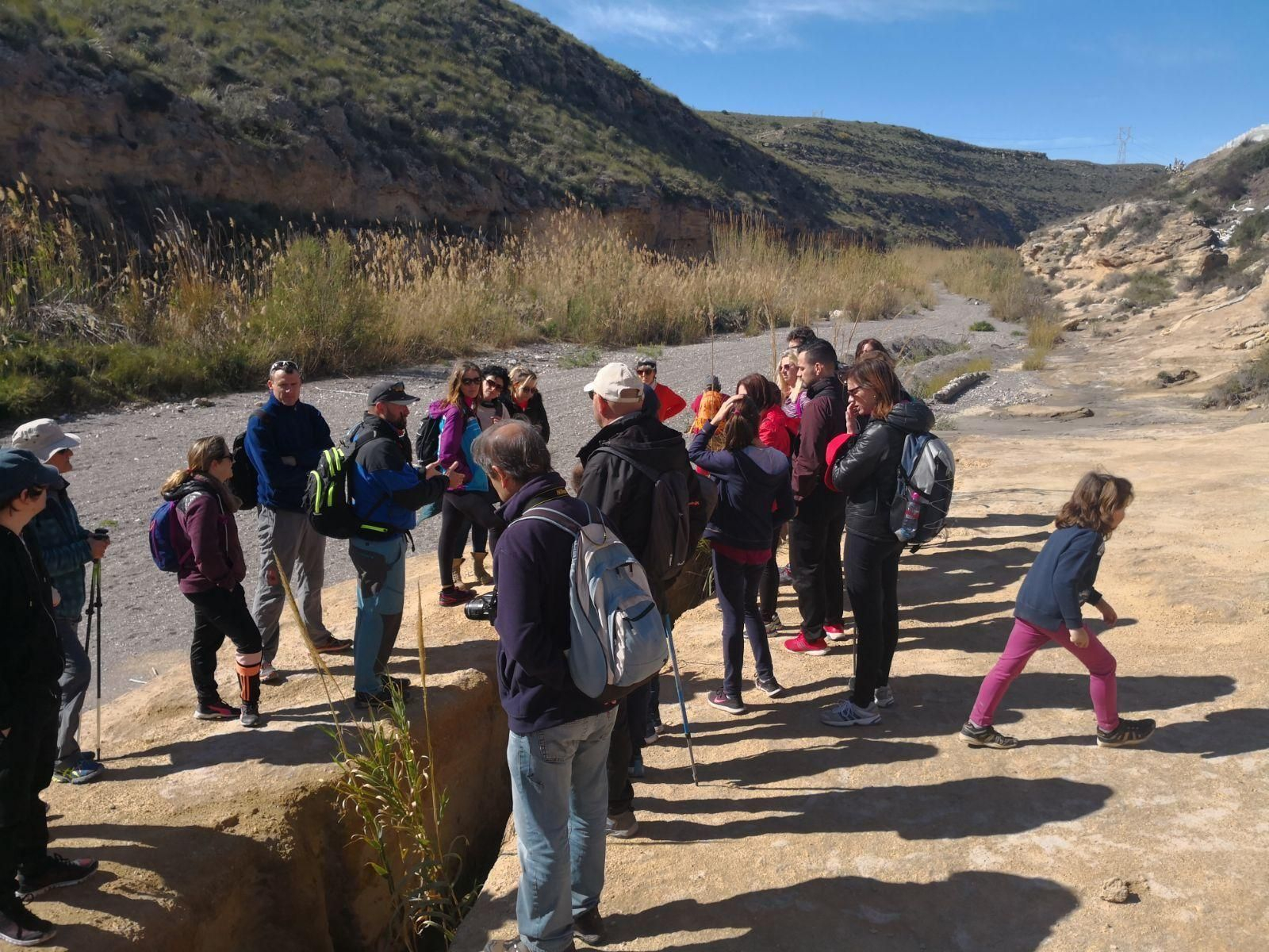 Senderistas en una de las salidas. Senderistas en una de las salidas.