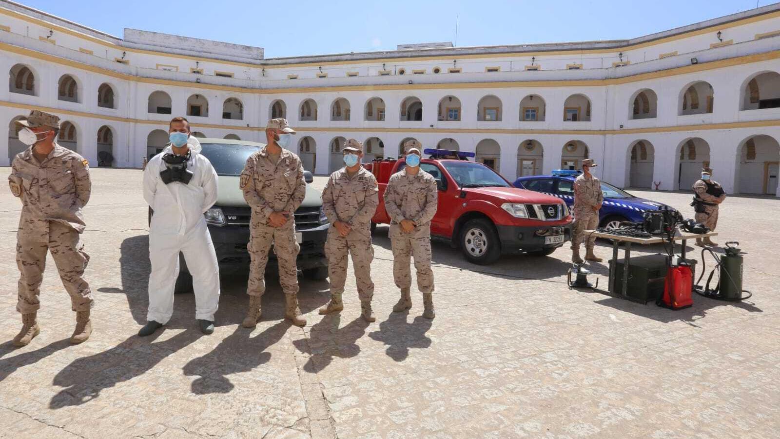 Un equipo de infantes de Marina participante en la operación Balmis. Un equipo de infantes de Marina participante en la operación Balmis.