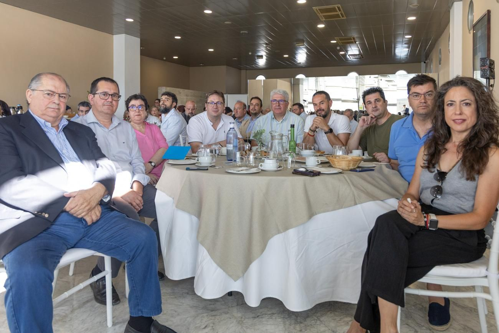 Desayuno, Coloquio "Redefiniendo el Rumbo: Jaén y su Nuevo Modelo de Ciudad"