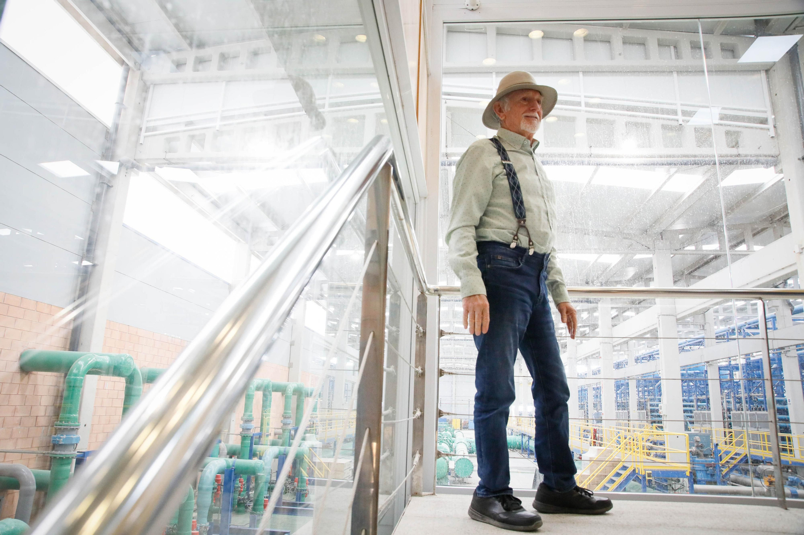 CUCN visita la desaladora de Carboneras y las balsas de Níjar