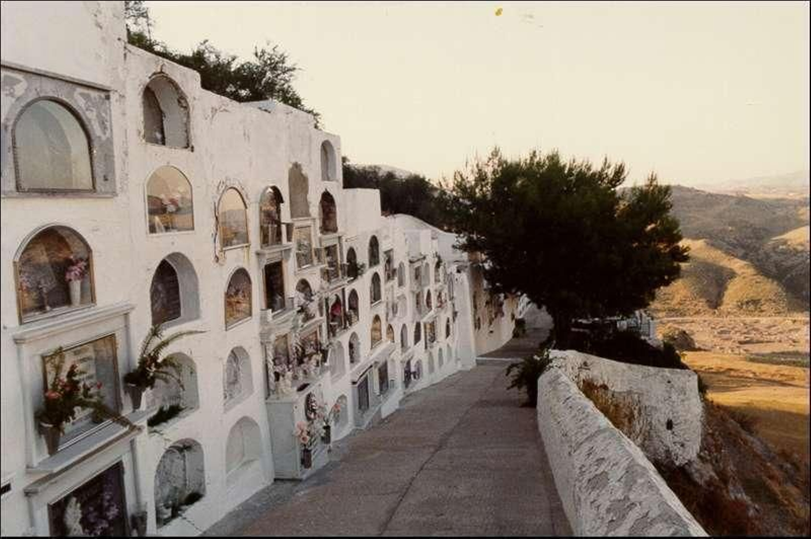 Cementerio de Zahara de la Sierra