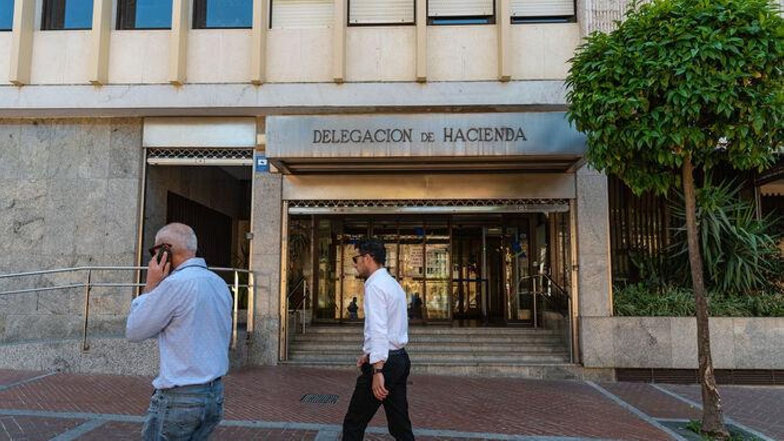 Sede de la Agencia Tributaria en la capital onubense.