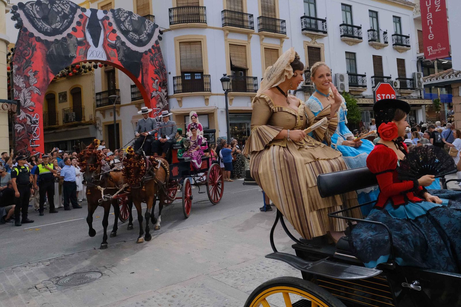 Sábado de Goyesca (sin Goyesca) en imágenes