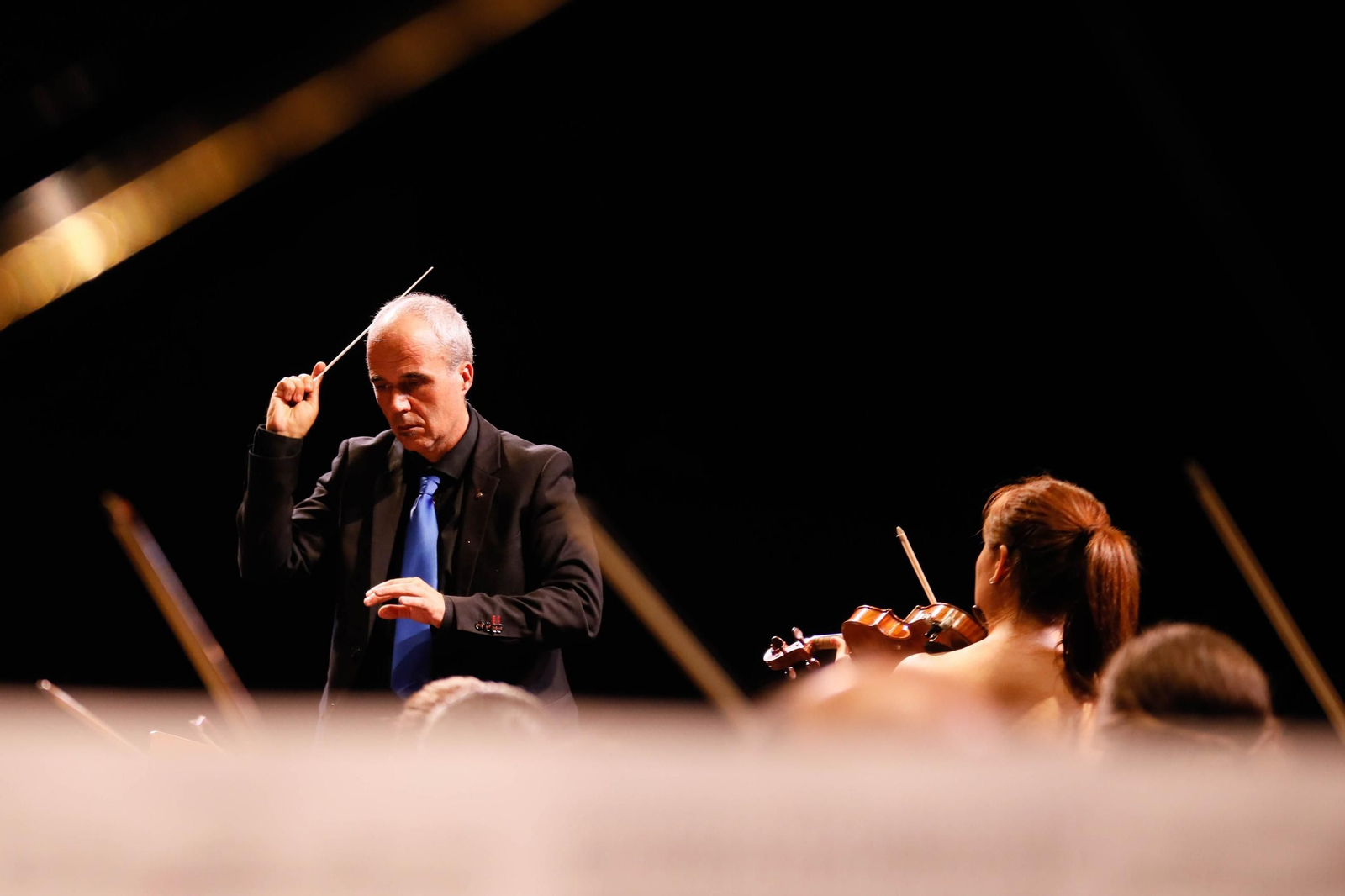 El concierto de la Orquesta de la UAL en el Auditorio Maestro Padilla, en imágenes