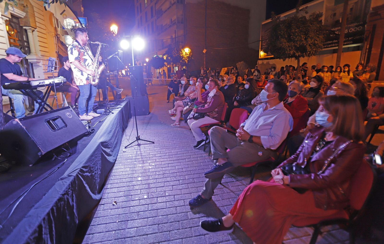 Imágenes de la  celebración del 'VI Ciclo de Jazz en la Calle. Fusión Moderna' de la Fundación Cajasol.