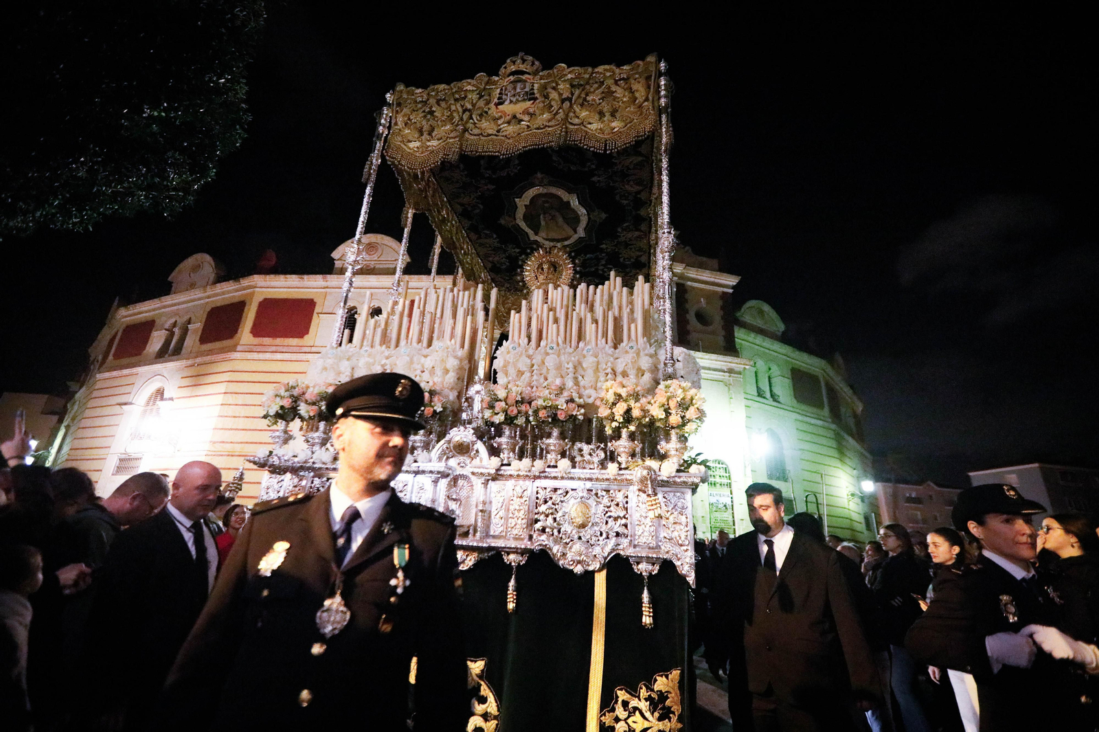 Las mejores fotos de la procesión de La Macarena en Almería