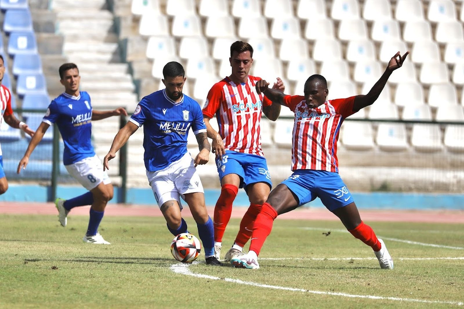 Las fotos de la victoria del Algeciras en Melilla