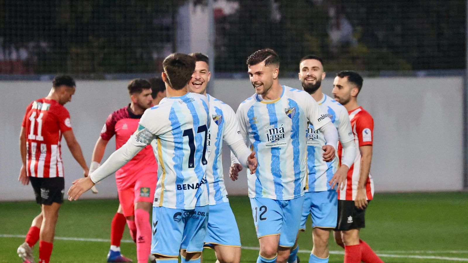 El Atlético Malagueño se da un festín ante el Porcuna para seguir líder de Tercera RFEF (6-0)