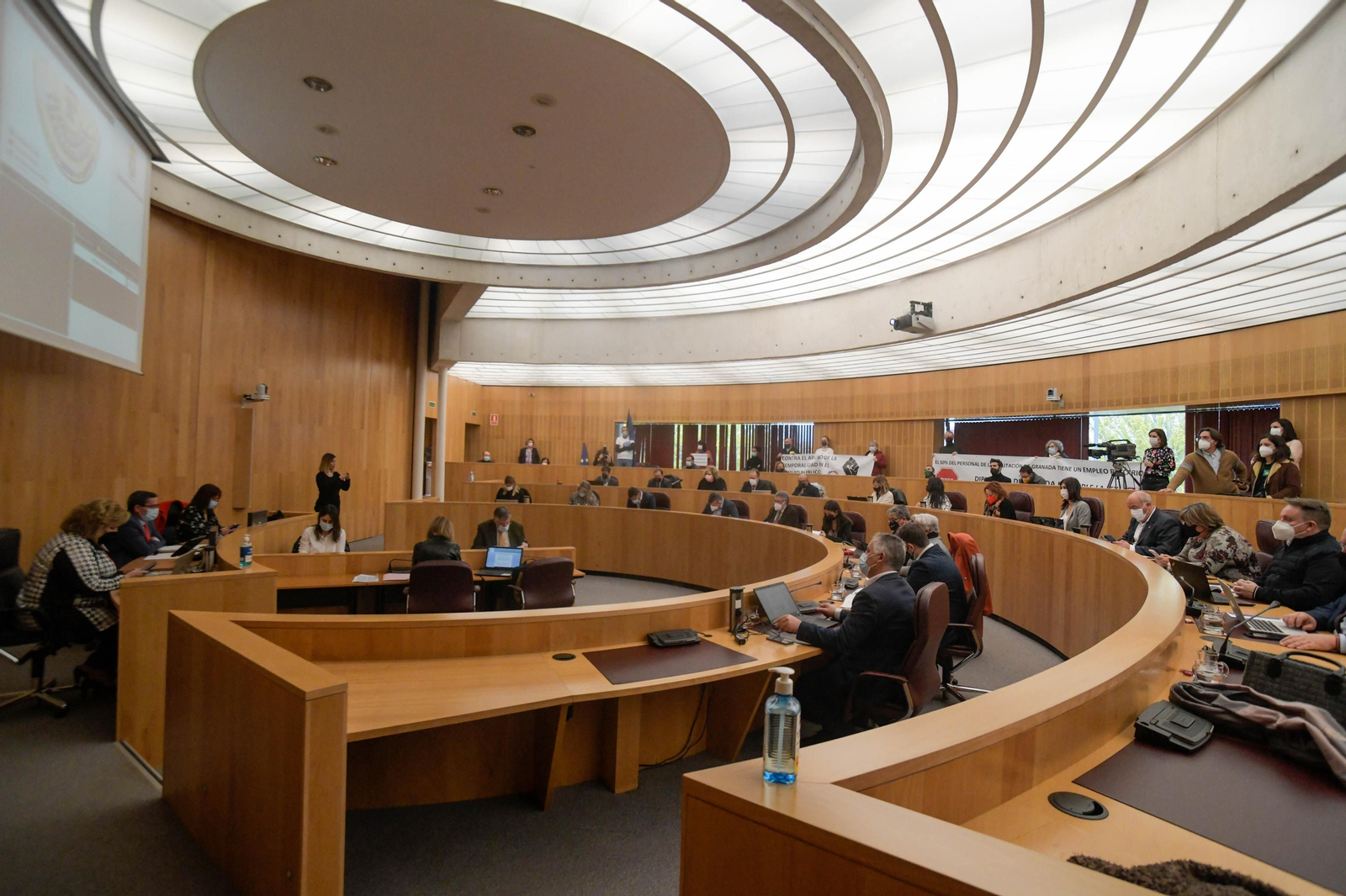 Pleno de la Diputación de Granada para aprobar los presupuestos