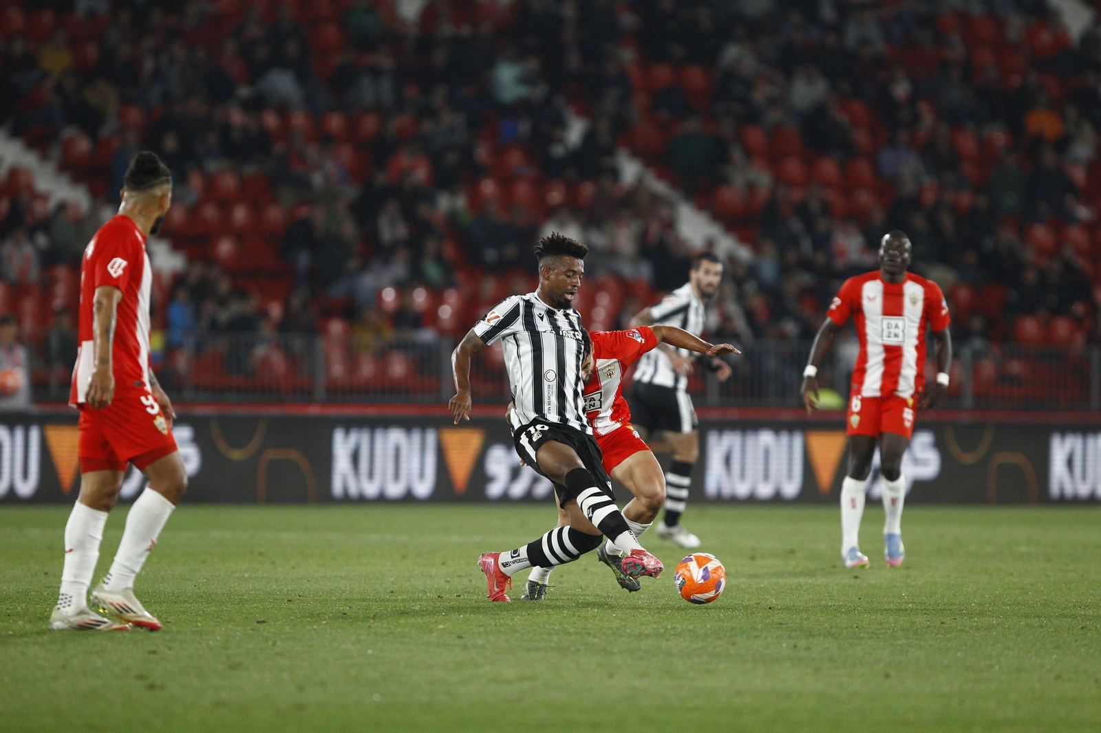 Las mejores imágenes del partido U.D. Almería-F.C. Cartagena