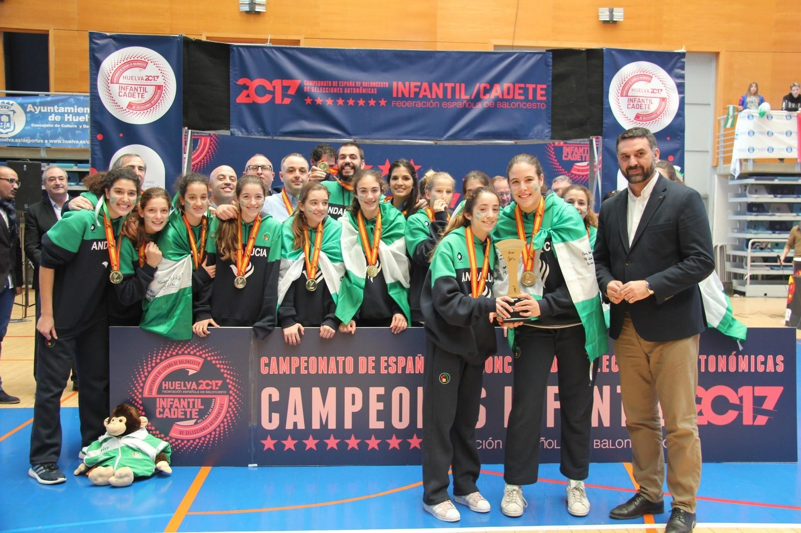 Huelva respira el mejor baloncesto