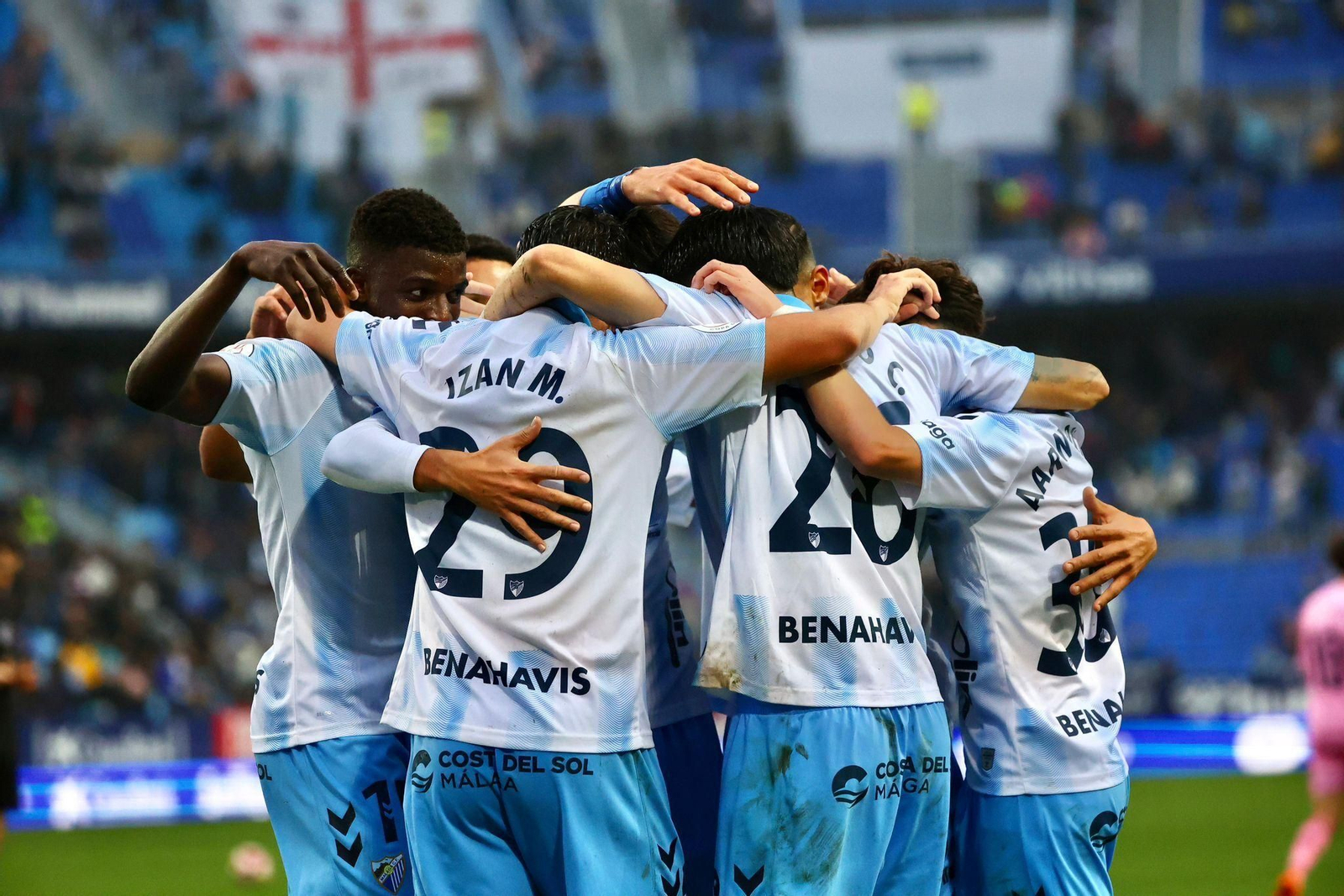 El Málaga celebra el tanto en Copa
