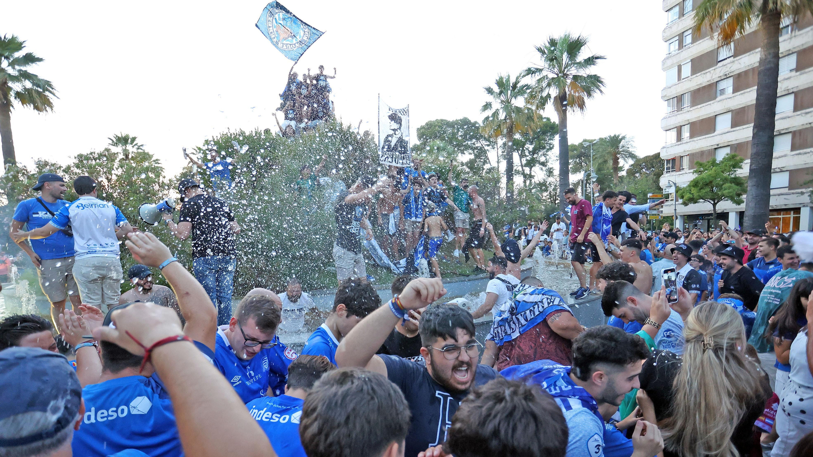 El Xerez DFC celebra su ascenso en la Plaza del Caballo