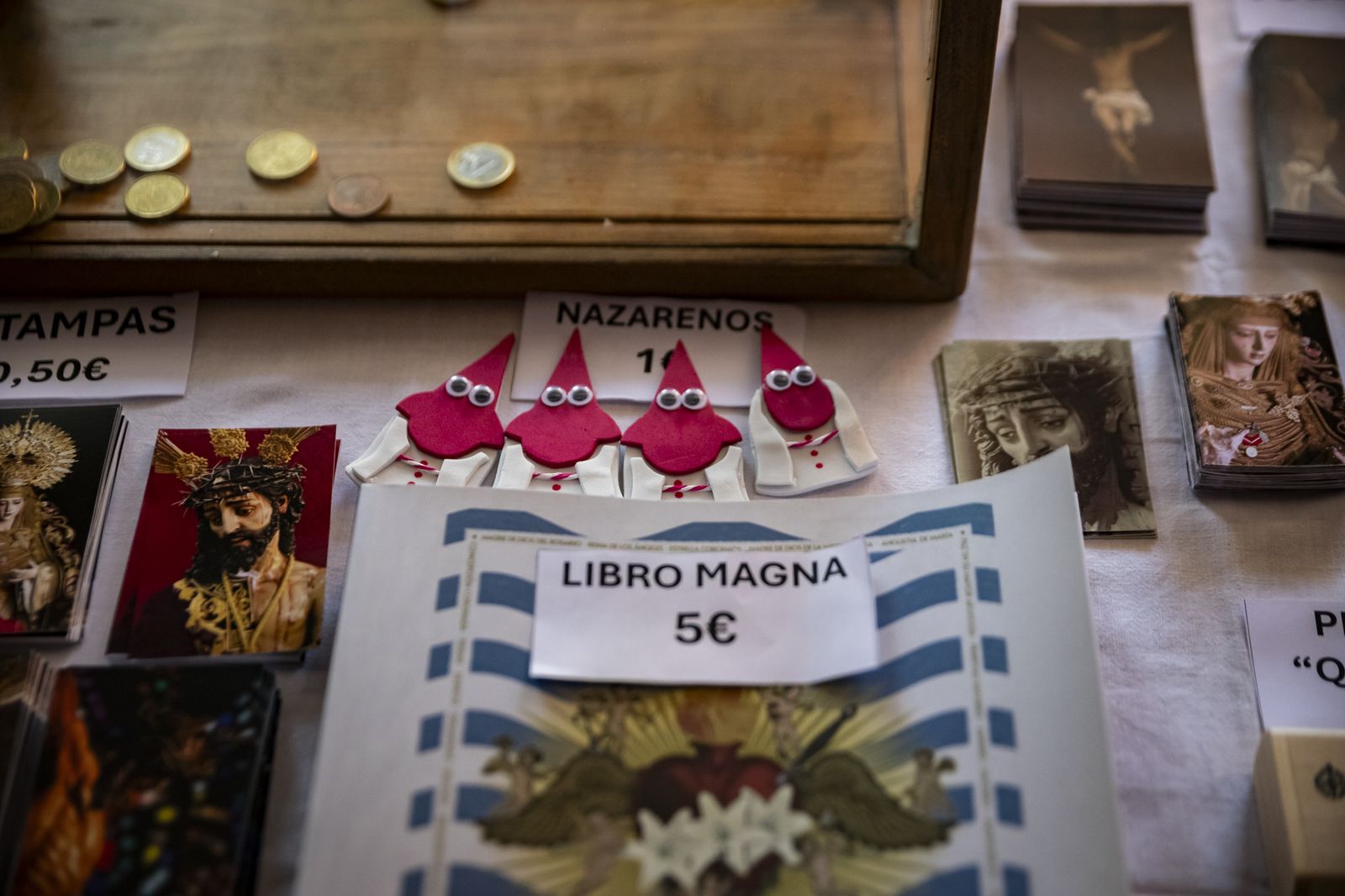 Las imágenes de los besapiés y besamanos del Segundo Domingo de Cuaresma en Jerez